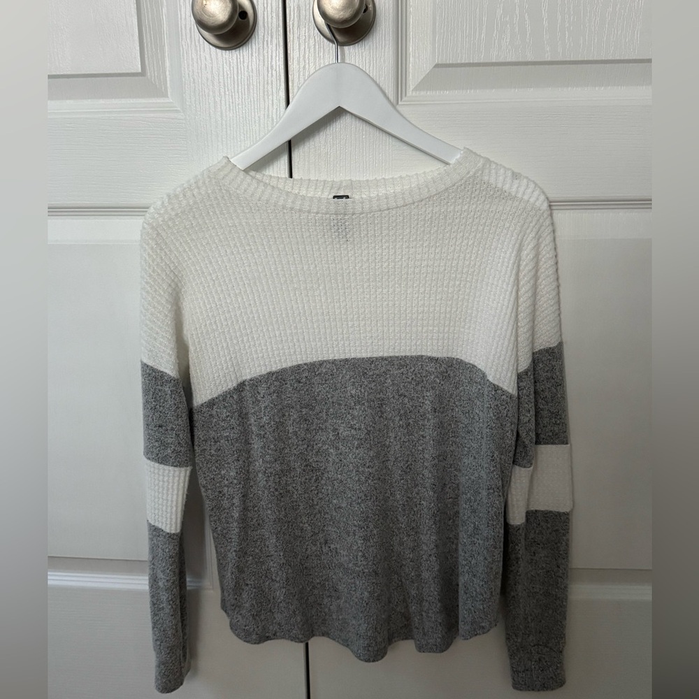 Alya Crewneck Comfort Long Sleeve Tee